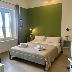 https://istai-cagliari-city-center-rooms.in-sardinia.net