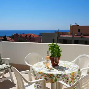 https://residence-mare-verde-pietra-ligure.hotelitalianriviera.com